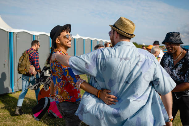 Best Porta potty rental near me  in Carlyle, IL